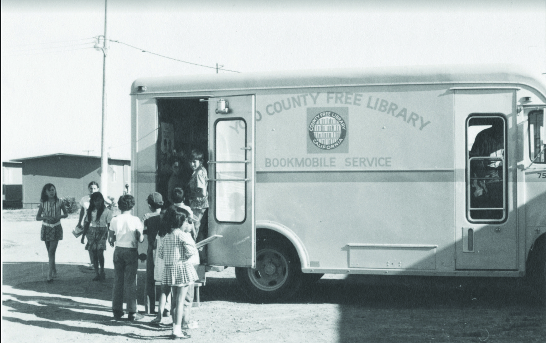 Image for display with article titled Yolo County Library’s New Bookmobile Debuts This Summer