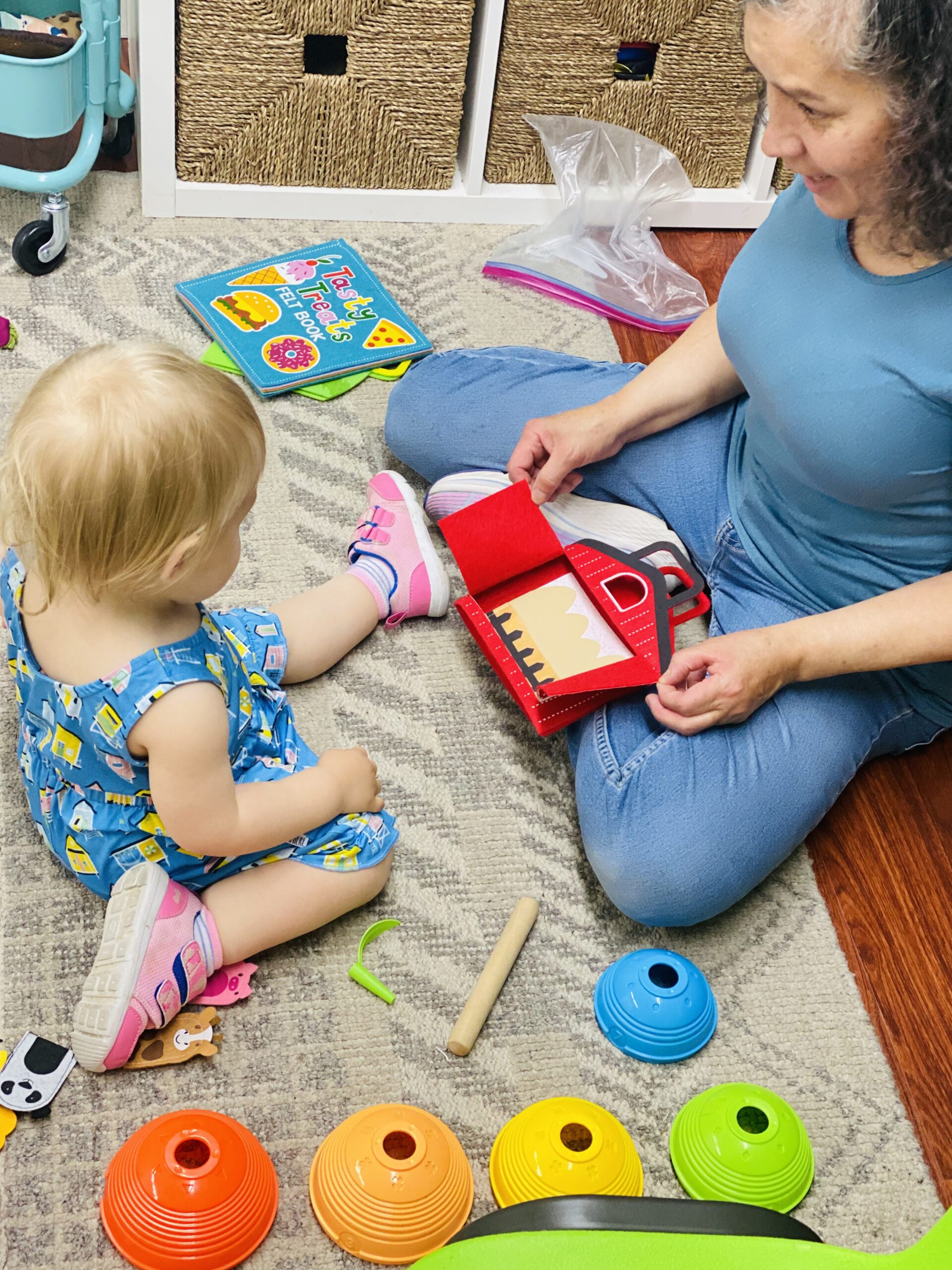 Wiggle & Grow Spanish Playgroup